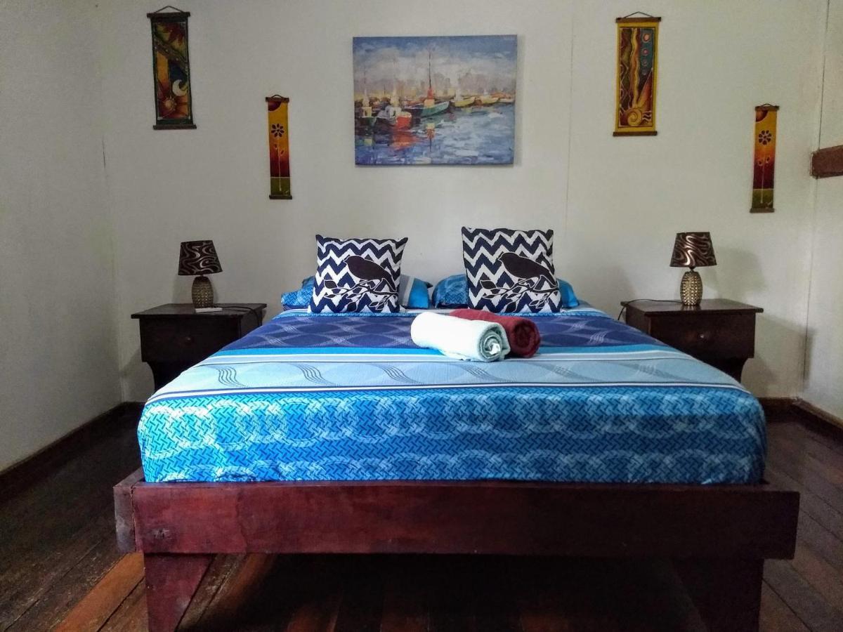 Sunset Chill Out Bed & Breakfast Sámara Exterior foto